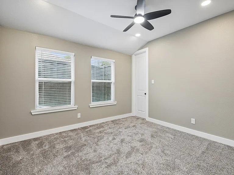 3337 Whirlaway Rd — Photo 38