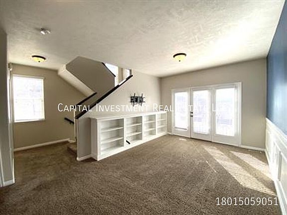 3rd image of 14759 S Granite Ridge Ln
