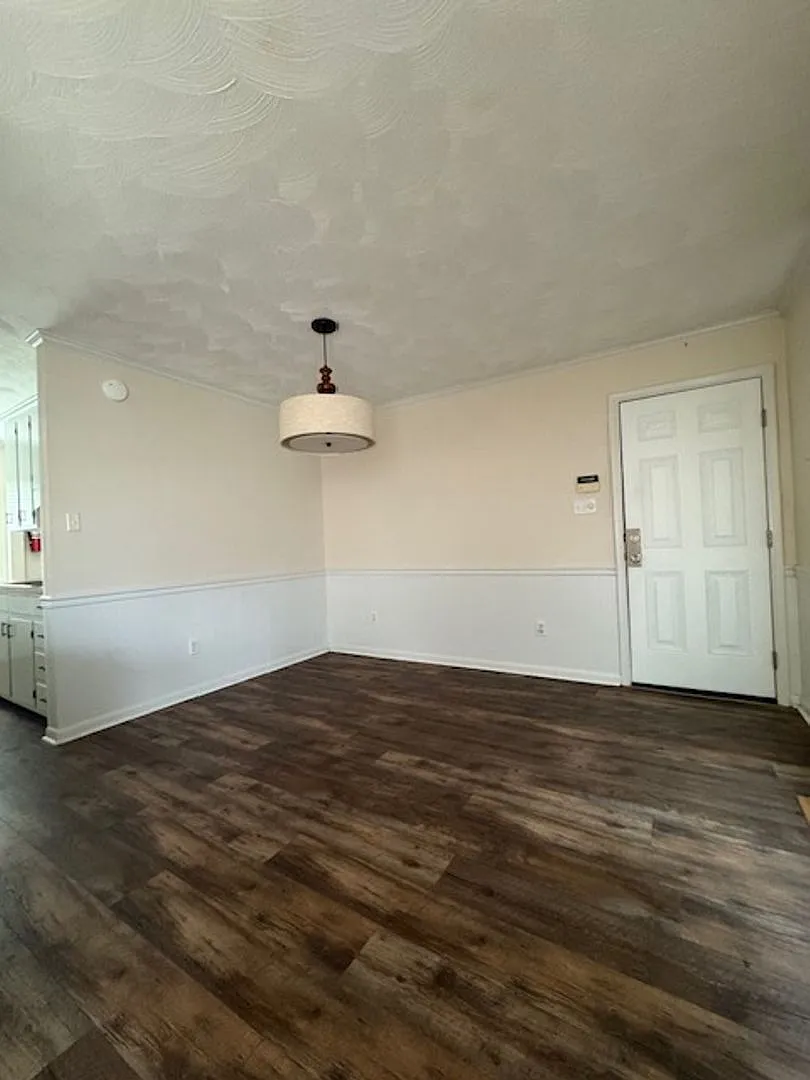 1100 O'Berry Road — Photo 4
