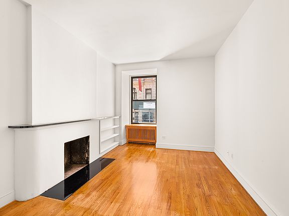 4th image of 121 Madison Ave APT 2C