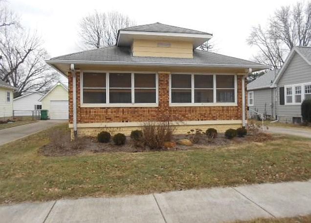 1st image of 1647 Fisher Ave