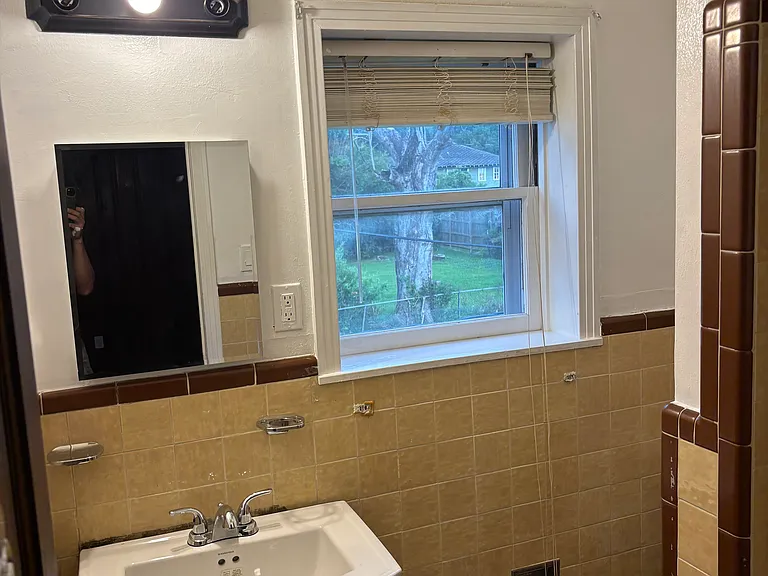 2285 Long St #2 — Photo 5