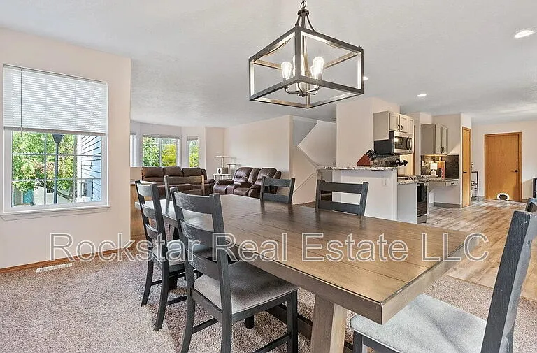 607 W Persimmon Ln — Photo 31