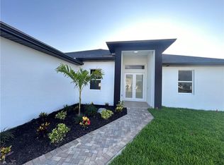 1416 NE 12th Pl, Cape Coral, FL 33909