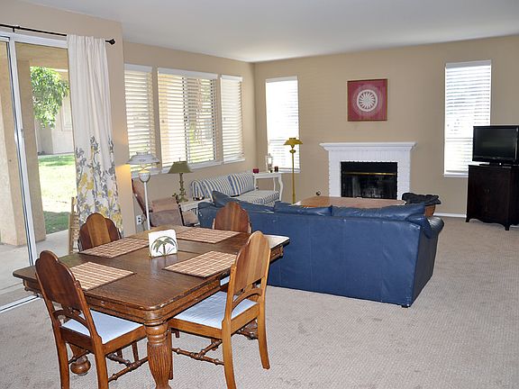 2nd image of 272 Fieldstone Way APT A