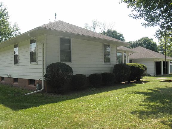 NW Luce/Taylor Corner View