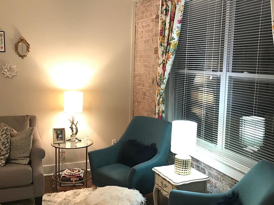 1st image of 1605 16th Ave S APT 203