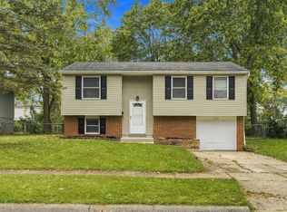 3385 Castleton St, Grove City, OH 43123