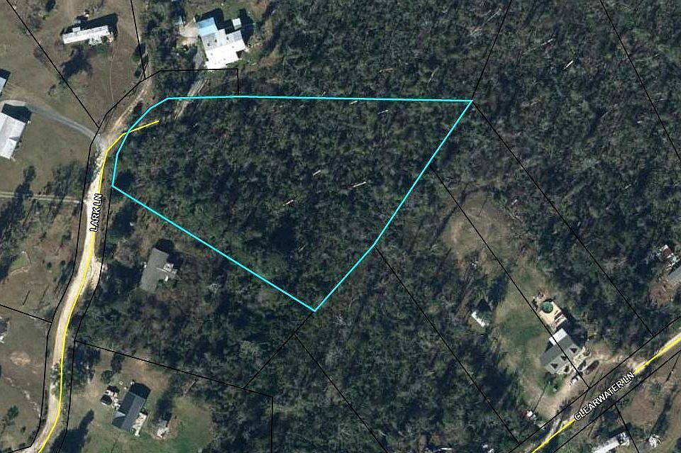 1st image of Lark Ln