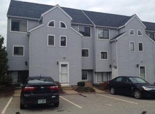 41 Evergreens Dr APT 2, Laconia, NH 03246