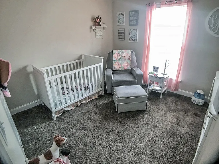 311 Tryon Pl — Photo 5