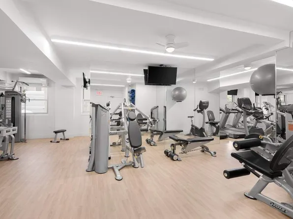 45 Sutton Place image 10 of 10