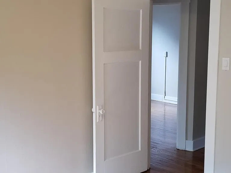 1514 Denniston St — Photo 17