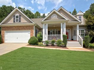 56 Avondale Cir, Newnan, GA 30265