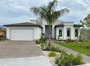 8913 Stream Ln, Laredo, TX 78045