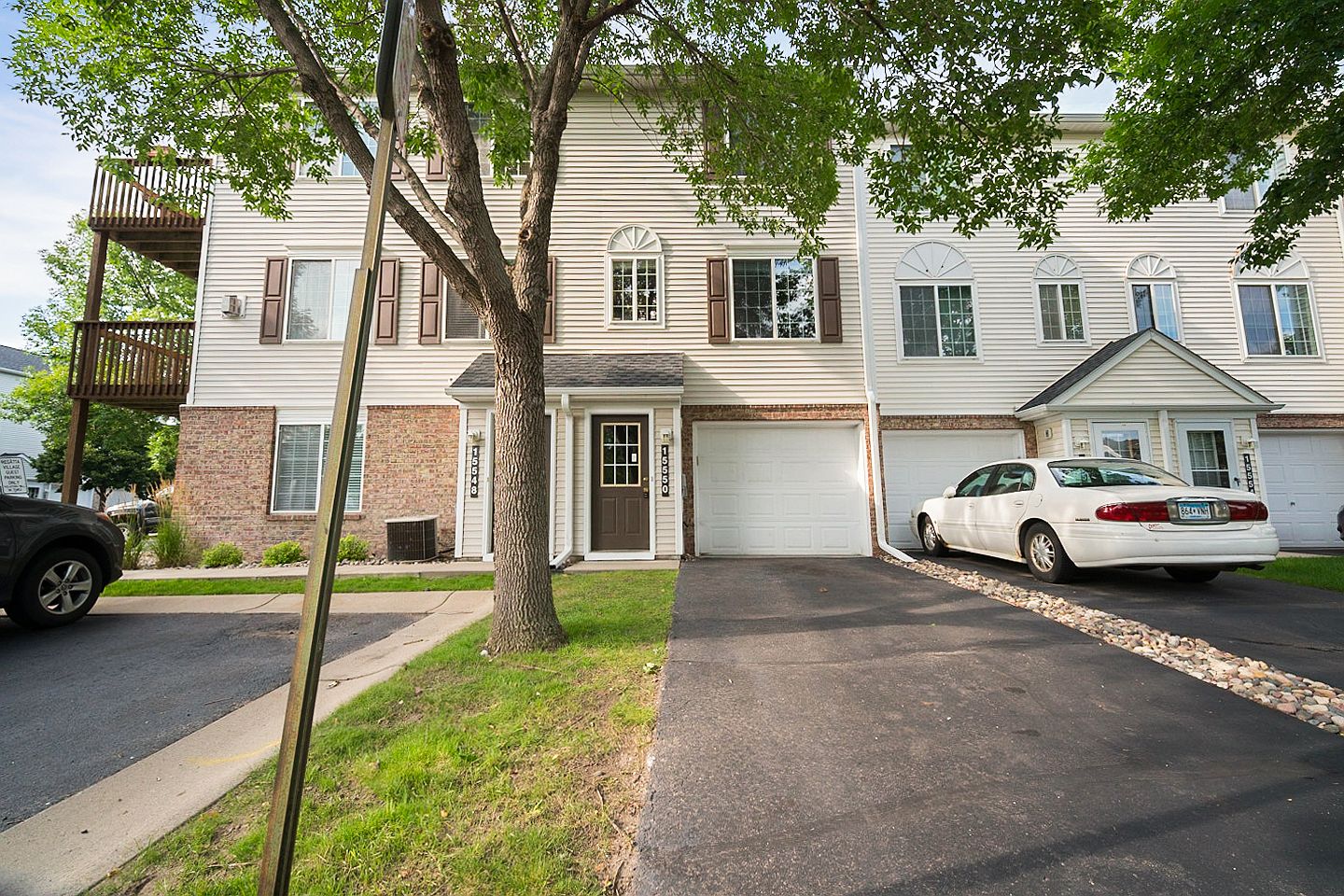 15550 Float Ln, Apple Valley, MN 55124 Zillow