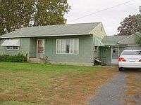 2nd image of 932 Bryden Ave