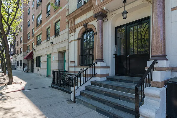 Rented by Sky Management | media 12