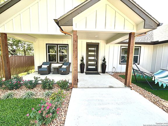 5th image of 28856 Waterview