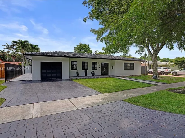 14021 Cypress Ct, Miami Lakes, FL 33014