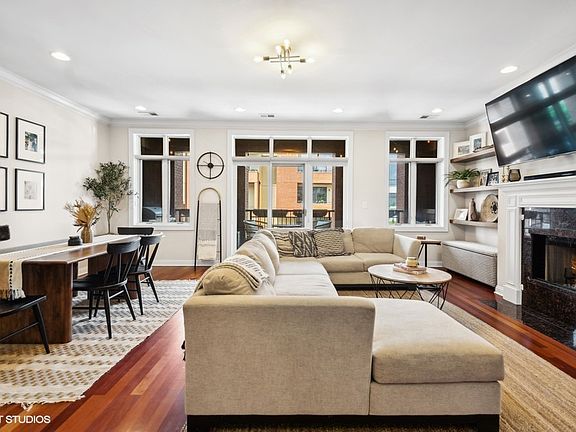 5th image of 1411 W Chicago Ave APT 3