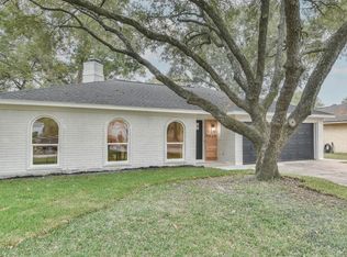 9635 Springmont Dr, Houston, TX 77080