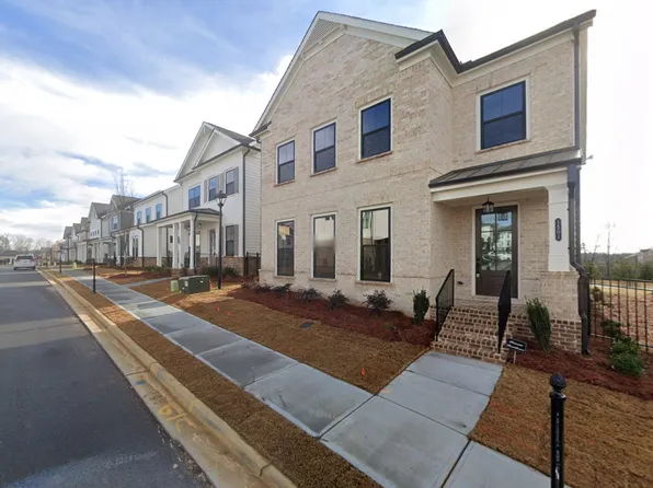 1056 Burton Bend Trl, Buford, GA 30518