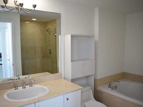 5th image of 450 N Federal Hwy Unit Penthouse 11