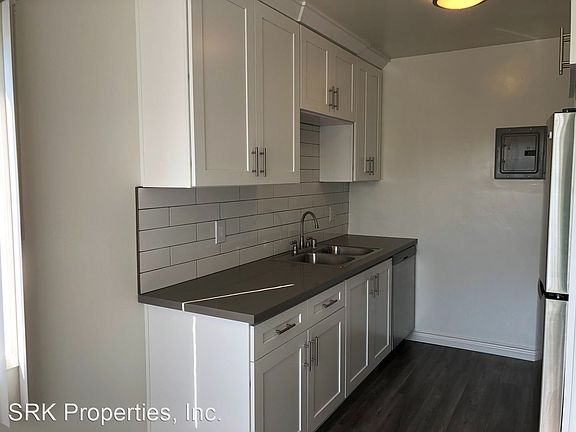 2nd image of 3420 Keystone Ave #B