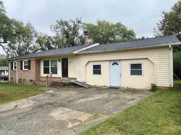 2301 Ontario St, Greensboro, NC 27403