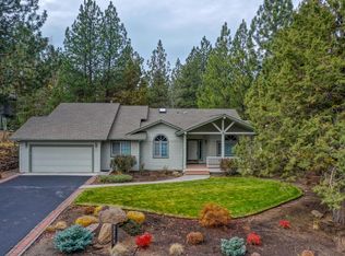 3271 NW Melville Dr, Bend, OR 97703
