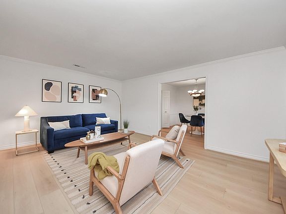 4th image of 10719 Burgoyne Rd