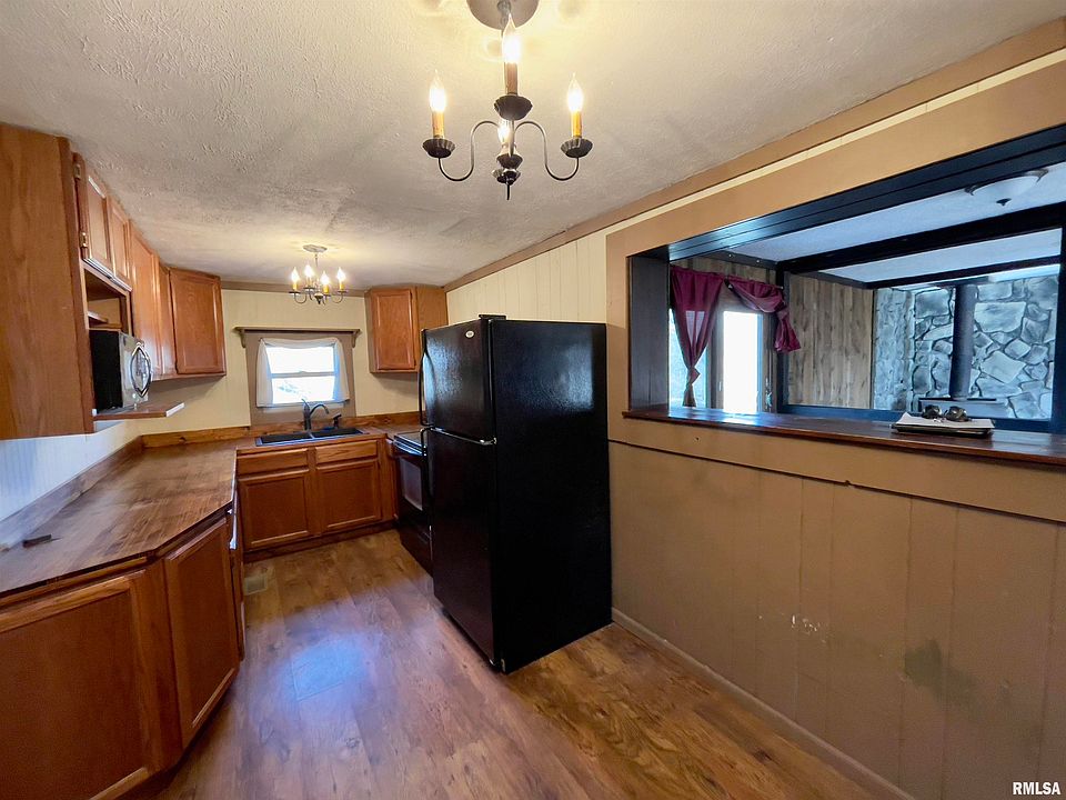 417 W Kauffman St, Congerville, IL 61729 Zillow