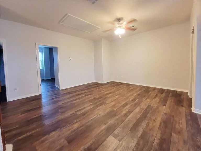 4601 Rolling Water Dr — Photo 13