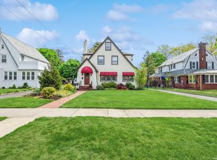 132 Westminster Rd, West Hempstead, NY 11552