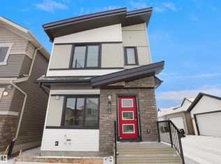 2019 210th St NW, Edmonton, AB T6M2M7