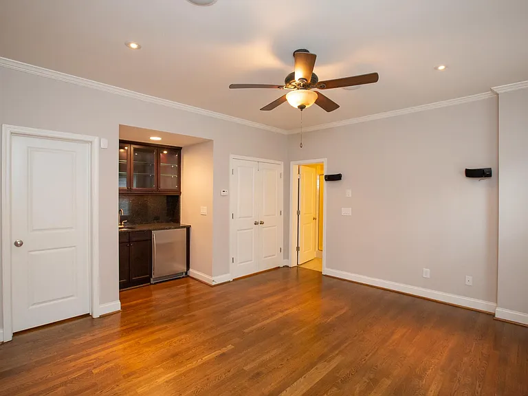 653 Lockton Pl — Photo 63