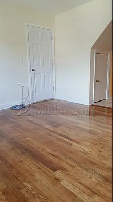 Rented by Bouklis Group | media 30