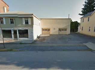 118 E Main St, Hummelstown, PA 17036