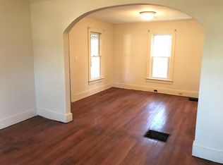 800 S Hooker Ave, Three Rivers, MI 49093