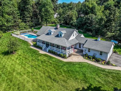 13 Fernbrook Dr, Brookfield, CT, 06804