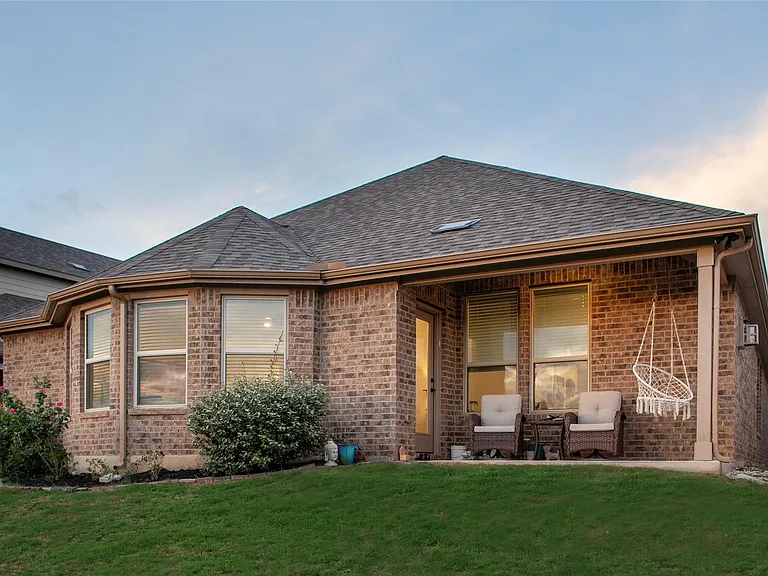 6808 Cliff Rose Dr — Photo 14