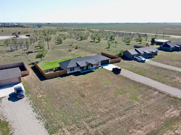 10201 County Road 6100, Shallowater, TX 79363