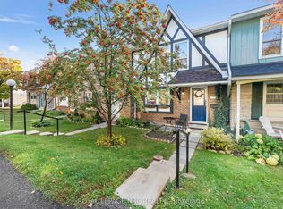 2232 Upper Middle Rd #4, Burlington, ON L7P 2Z9