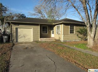 1710 Navidad St, Victoria, TX 77901