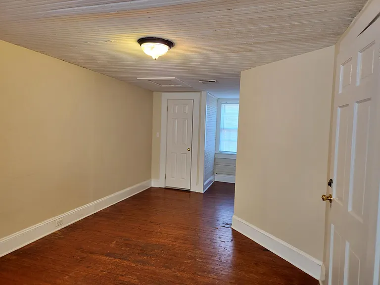 132 Euclid St #A — Photo 7