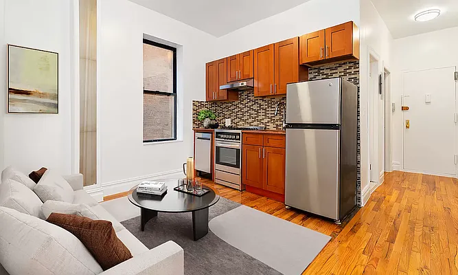 Rented by REAL New York | media 8