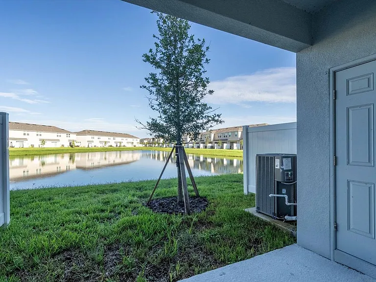 11747 Stonesmith Xing — Photo 16