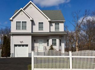 83 Churchill Ave, Somerset, NJ 08873