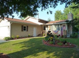 127 N Lawn St, Alpena, MI 49707